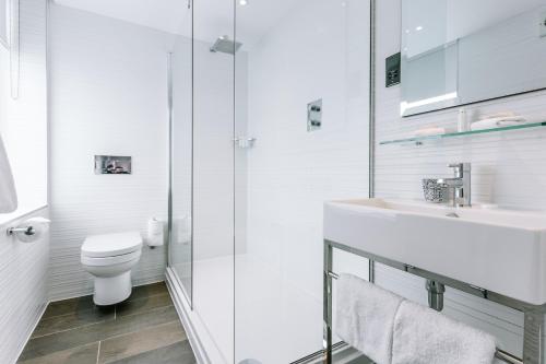 Bilik mandi di Murrayfield Hotel