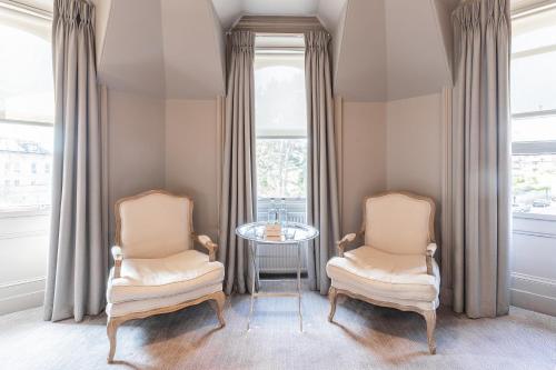 Ruang duduk di Murrayfield Hotel