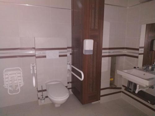 A bathroom at Plage Apartman