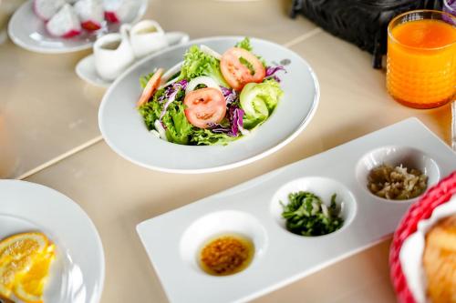 Đồ ăn tại/gần resort