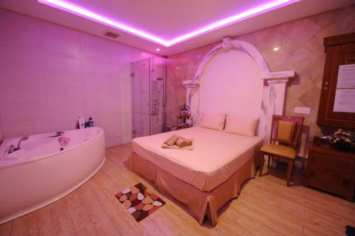 Imagem da galeria de A25 Luxury Hotel em Hanói