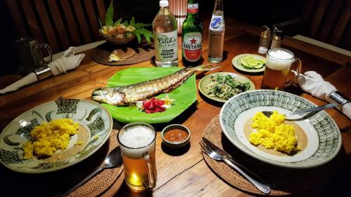 Makanan di atau berdekatan resort