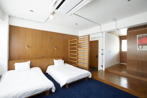 No Service Hotel
