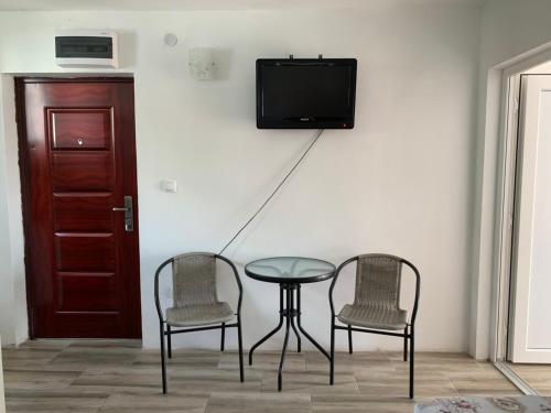 Televisyen dan/atau pusat hiburan di Saša Apartments