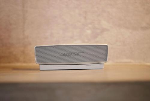 a modem sitting on top of a wooden table at Casa Nostra Luxury Suites & Spa in Palermo