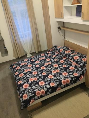 APARTMENT MAX 4 stars