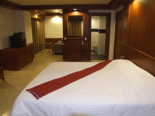 Μια τηλεόραση ή/και κέντρο ψυχαγωγίας στο Tanawit Hotel & Spa