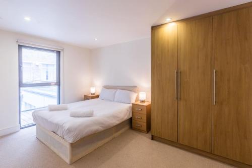 Gallery image of Modern 2 Bed 2 Bath Apartment Hyde Park in London