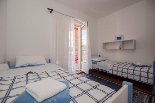 Foto da galeria de Apartmani Santa Barbara em Trebinje