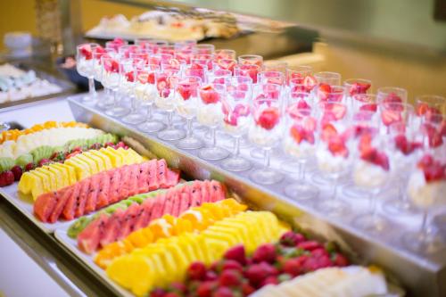 Makanan di atau berdekatan hotel