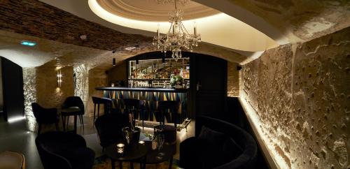 Hôtel Roi de Sicile - Rivoli photo 43