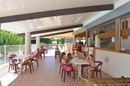 Restaurace v ubytování Camping La Combe