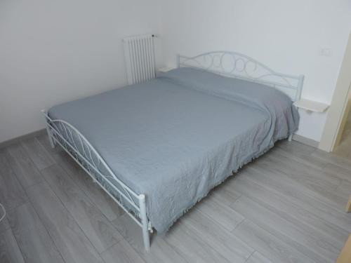 A bed or beds in a room at Casa Rossa