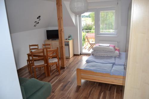 Dom Aurora Pokój 4 osobowy z balkonem