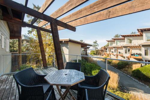 Cox Bay Beach Resort – Photos 4