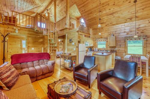 Zona de estar de Log Cabin Escape