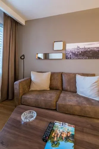 Pierre & Vacances Apartamentos Edificio Eurobuilding 2 photo 7