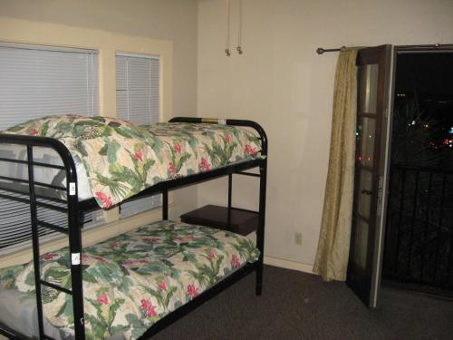 Ένα ή περισσότερα κρεβάτια σε δωμάτιο στο RK Hostel