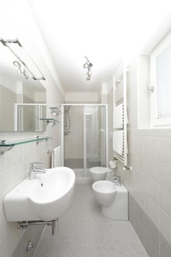 Ένα μπάνιο στο Skyresidence