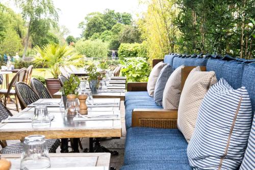 The Great House, Sonning, Berkshireにあるシーティングエリア