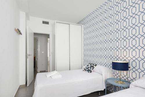 HI ROOM - Smart Apartments - HE 1