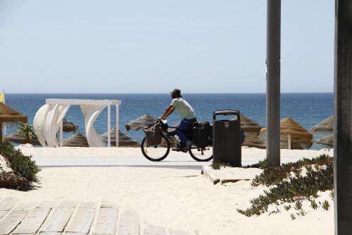 Caparica Sea View Apt by be@home