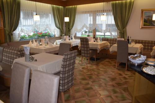 Χώρος καθιστικού στο Hotel Crepes de Sela