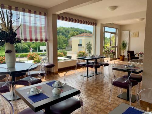 Χώρος καθιστικού στο Hôtel Brun