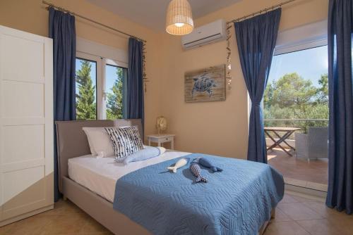 Kotinos Villa - 5BD Villa with Private Pool in Hersonissos