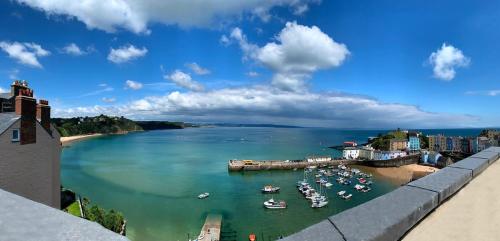 Gallery image of Rooftops in Tenby
