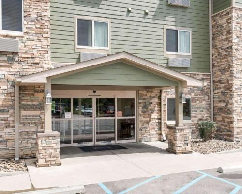 Suburban Studios Wheeling - Triadelphia – Photos 5