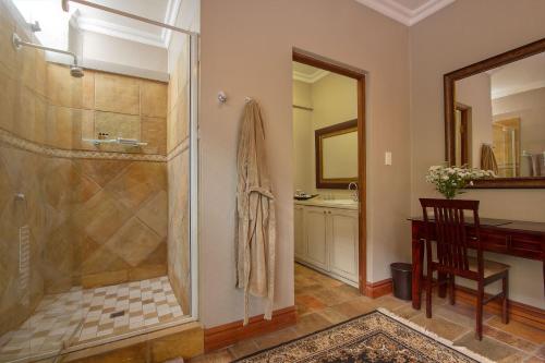 Kylpyhuone majoituspaikassa Leopardsong Manor