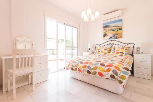 VILLA EL PASO with Private Heated Pool