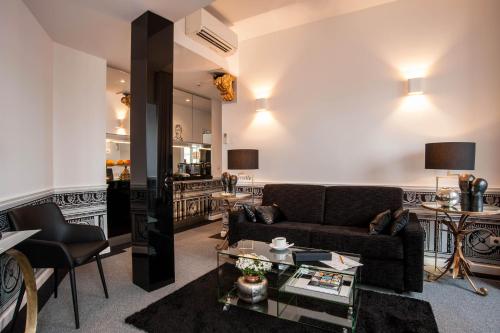Teatro Boutique Rooms & Suites