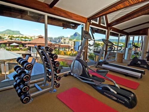 
Het fitnesscentrum en/of fitnessfaciliteiten van Aanari Hotel & Spa
