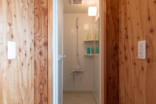 Et badeværelse på Midori