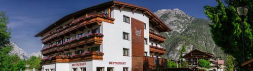 Gallery image of Hotel Alpennest in Leutasch