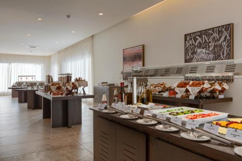 Đồ ăn tại/gần resort