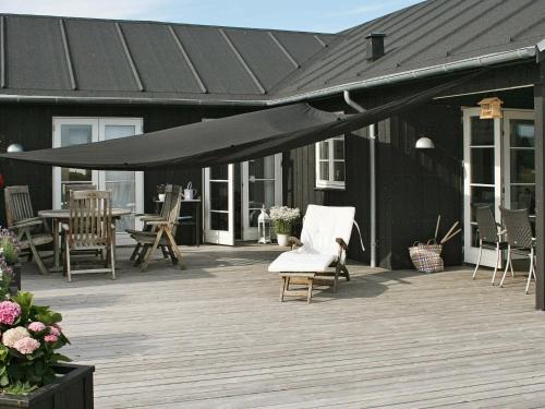 Billede fra billedgalleriet på 10 person holiday home in Nysted i Nysted