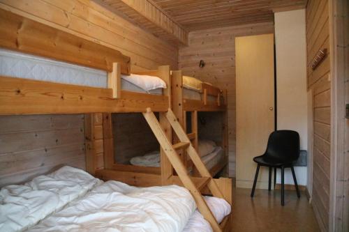 Tempat tidur susun dalam kamar di Myrkdalen Resort Nedre Byggardslii apartment