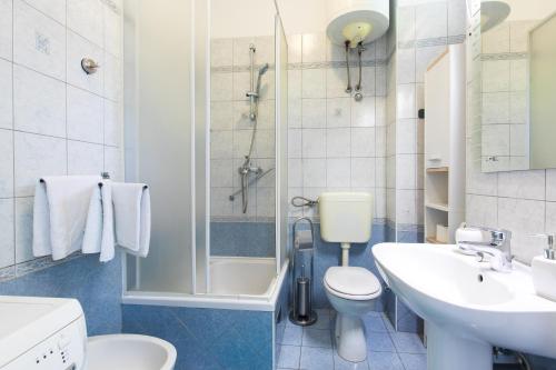 Kúpeľňa v ubytovaní Apartment Tessa