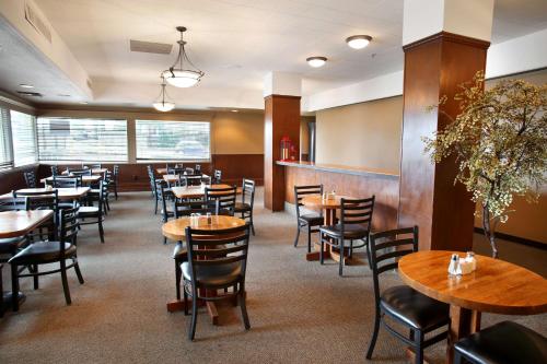 Nhà hàng/khu ăn uống khác tại Red Lion Inn & Suites Olympia, Governor Hotel