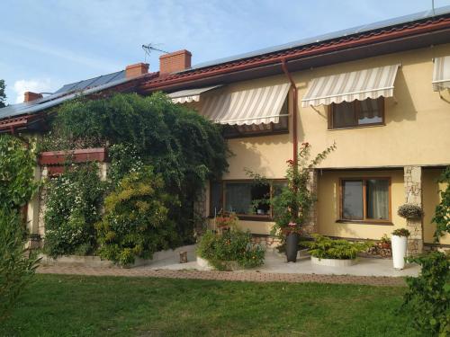 Gallery image of Viesu nams Smaidas in Lapmežciems