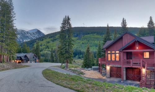 Moose Meadow Retreat