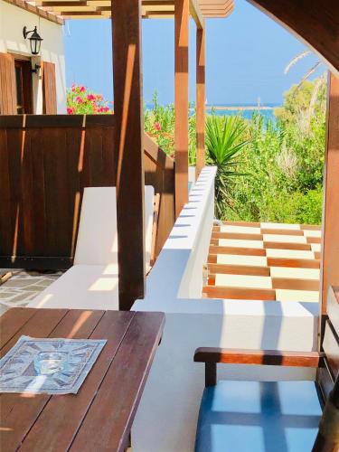 Gallery image of Batistas Apartments in Naousa
