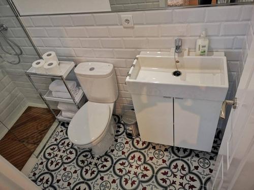 Ванна кімната в Apartamento Qurtuba