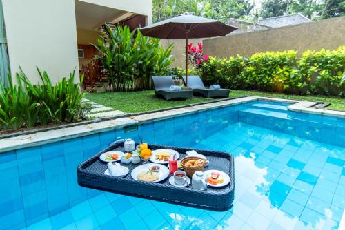 Jídlo v rezortu nebo okolí