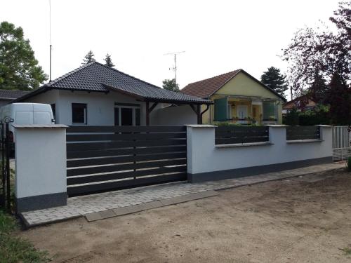 Tisza Dream Apartman 6060 Tiszakécske, Fácán utca 45 kép - 3