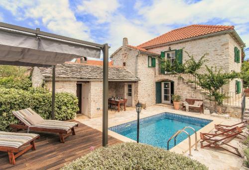 Villa Maruka – Photos 2