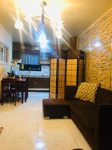 Χώρος καθιστικού στο Luzville Residences -C9